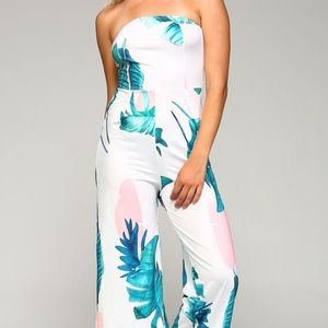 Tropical print jumpsuit. Size medium.